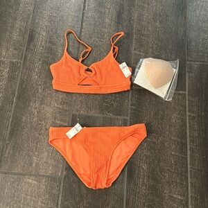 New with tags aerie bathing suit with padding